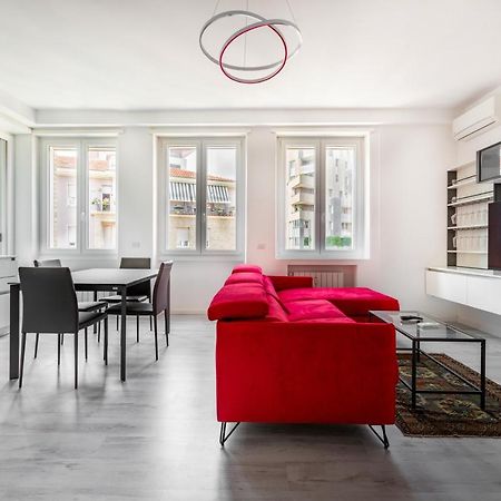 Garibaldi & Gae Aulenti Modern Apt With Private Parking! Милан Экстерьер фото