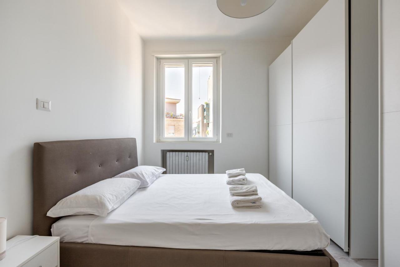 Garibaldi & Gae Aulenti Modern Apt With Private Parking! Милан Экстерьер фото